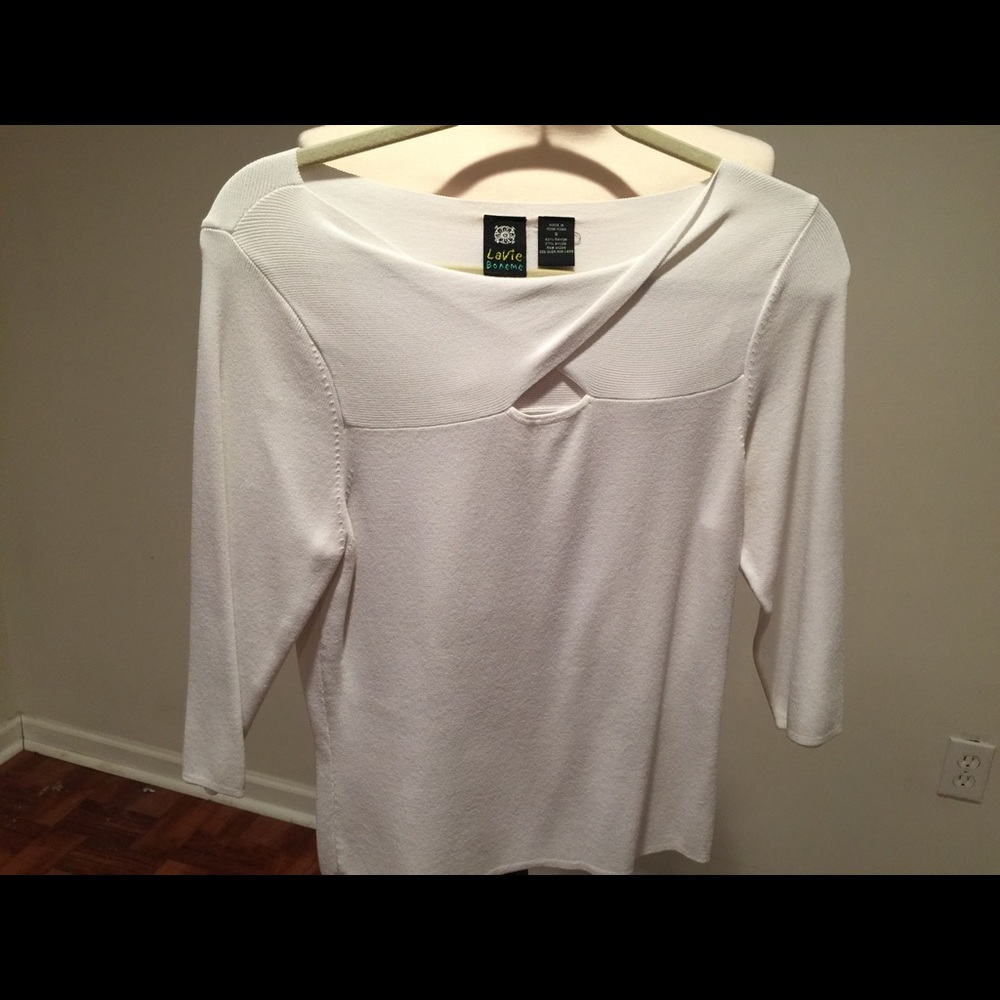Twist front top